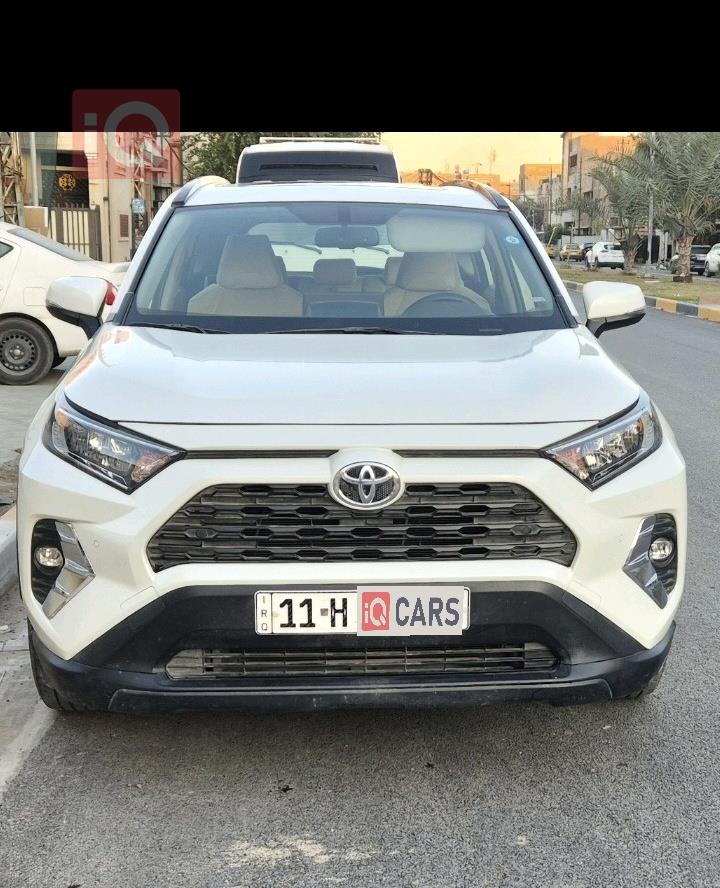 تويوتا راف 4